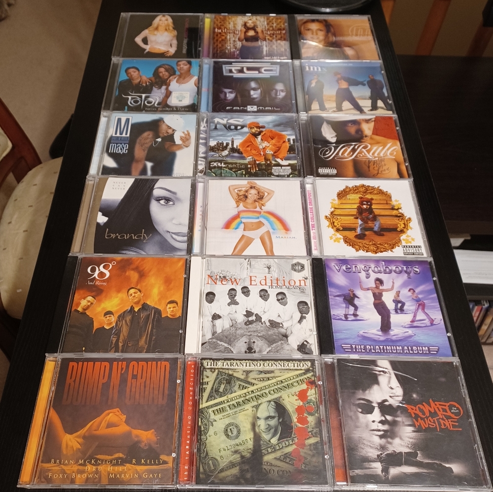 Lot of 18 CDs